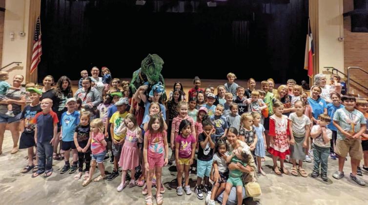 Library Hosts Lone Star Dinosaurs